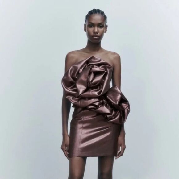 Zara Dresses & Skirts - New Zara metallic large flower bronze rose avant-garde mini dress L